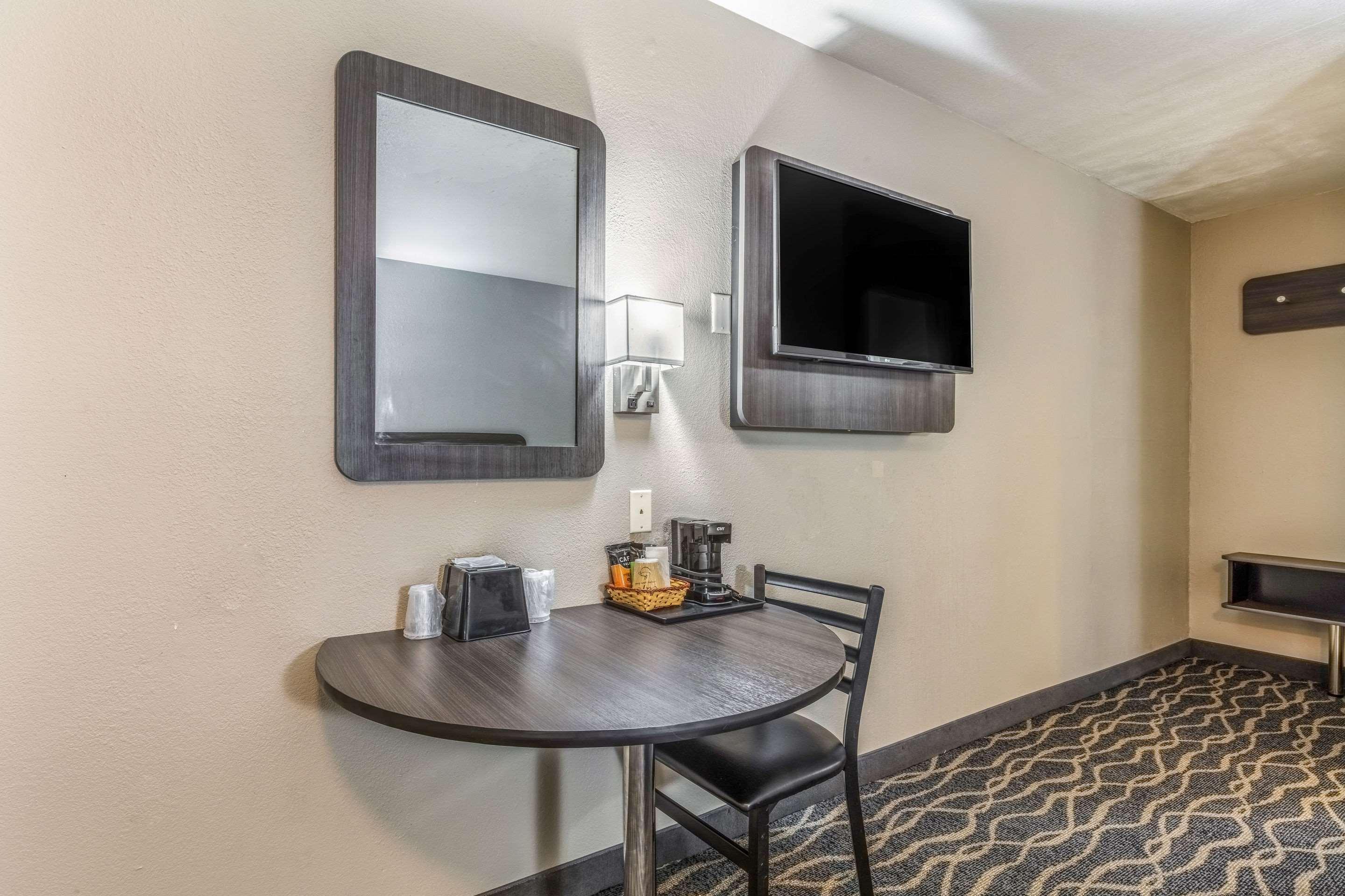 Econo Lodge West Memphis Ngoại thất bức ảnh
